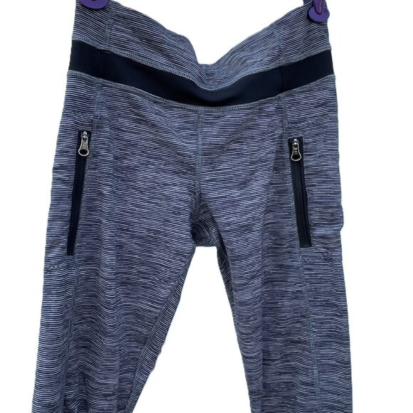 Lululemon Inspire 25" Legging Size 4 Gray/Black/White - Picture 5 of 10